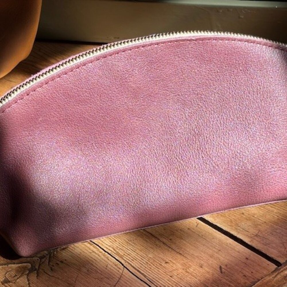 Portland Leather Eclipse Pouch (Large Version) ~ Plum